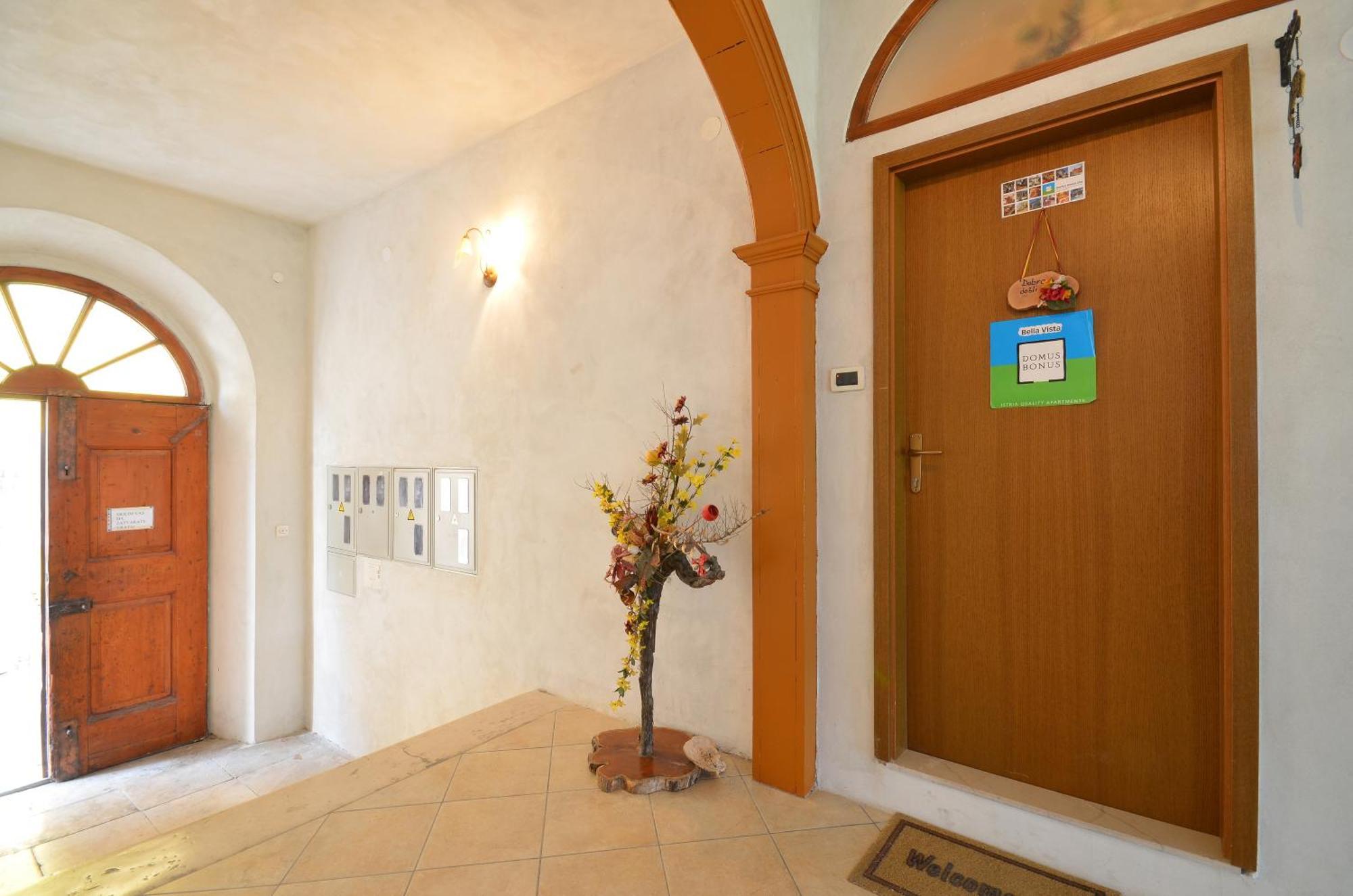Bella Vista Apartments موتوفون الغرفة الصورة