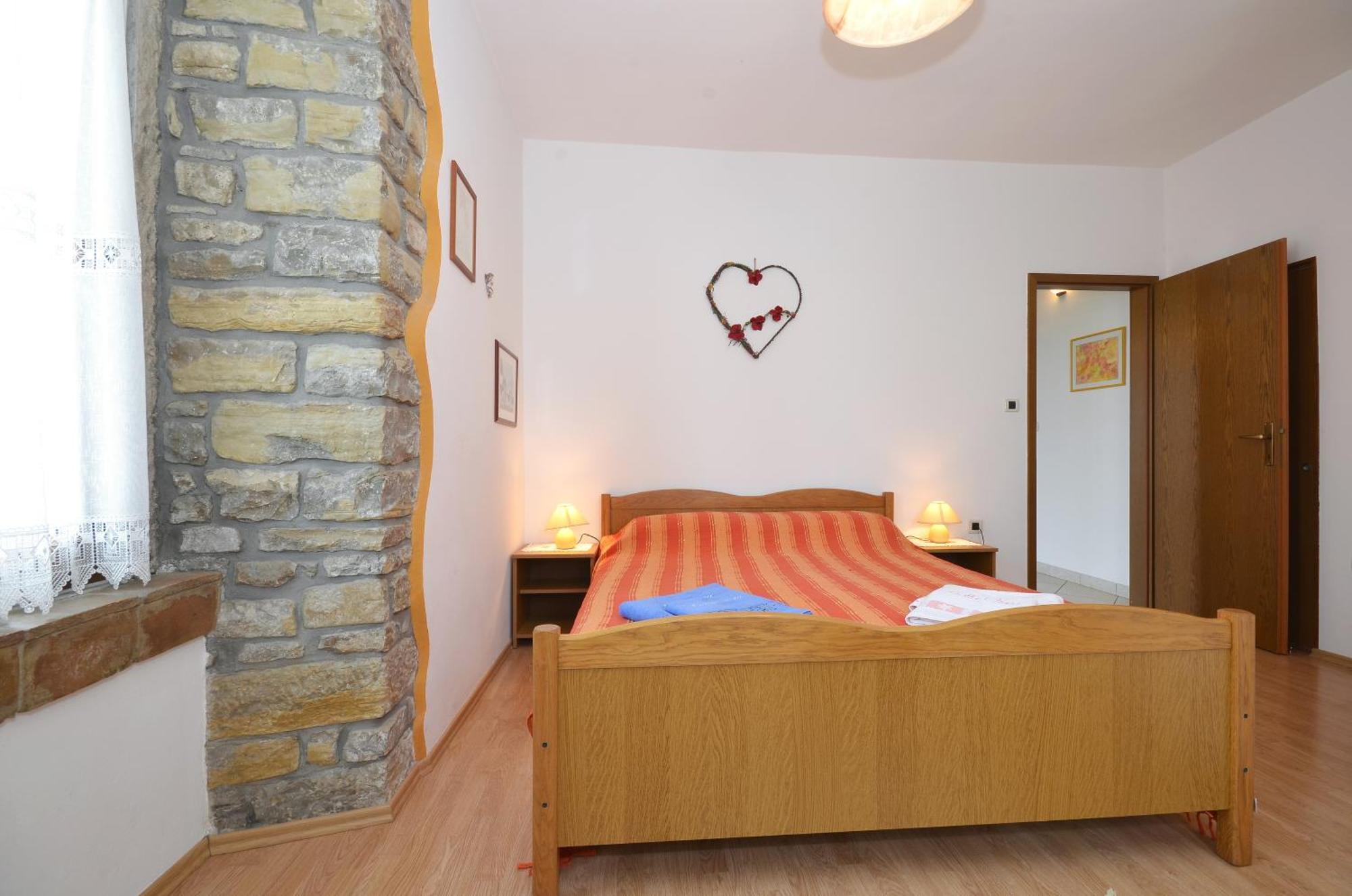 Bella Vista Apartments موتوفون الغرفة الصورة